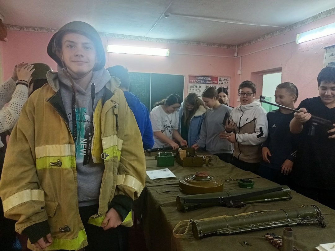 Экскурсия в музей Народного промысла и военно-патриотический клуб &amp;quot;Славяне&amp;quot;.